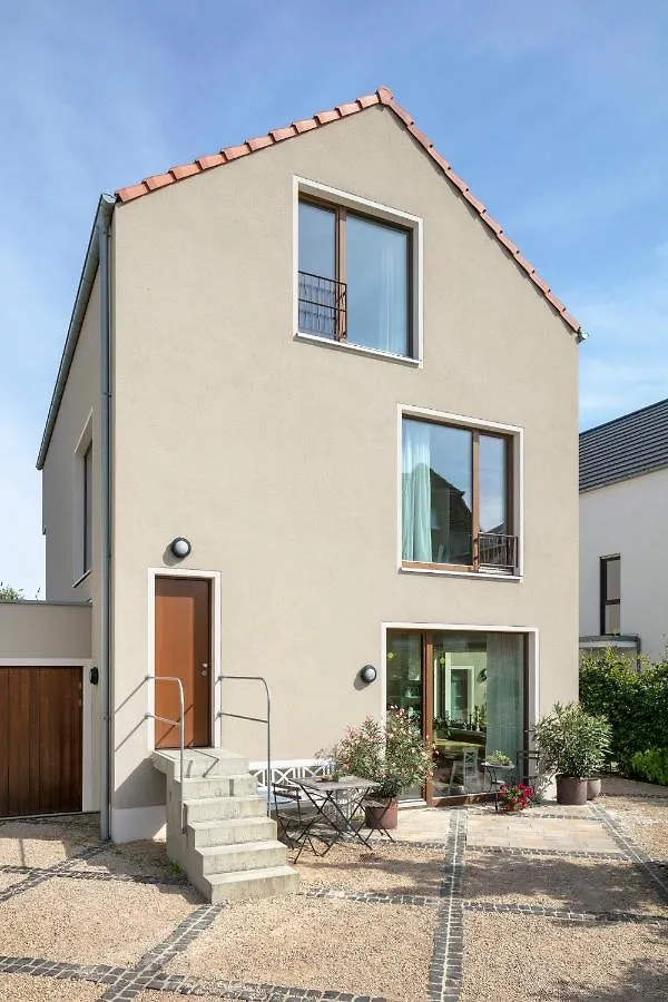 Cologne Country Lodge Germany